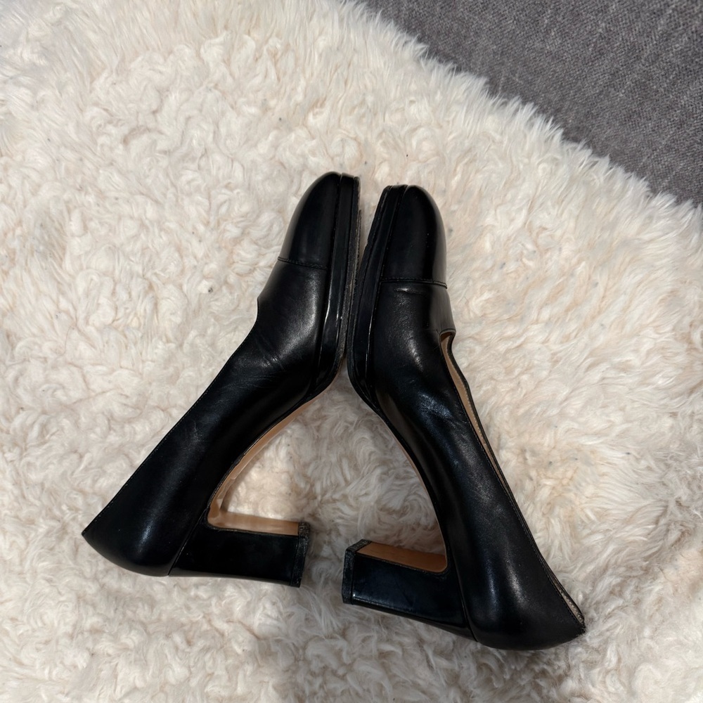 Salvatore Ferragamo Black Leather Heels - Picture 5 of 6
